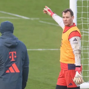 九游官网入口-图片报：诺伊尔缺席训练能否出战本轮联赛存疑；凯恩能复出